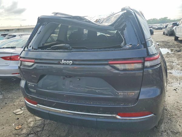 2022 JEEP GRAND CHEROKEE