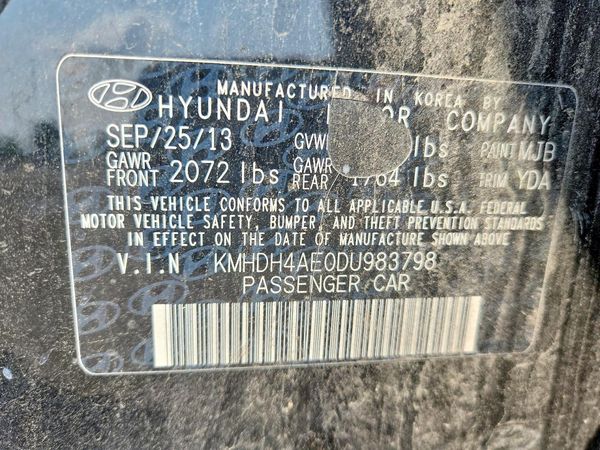 2013 HYUNDAI ELANTRA