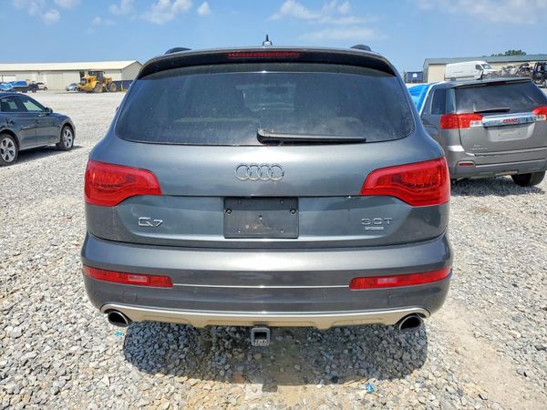2015 AUDI Q7 Premium Plus