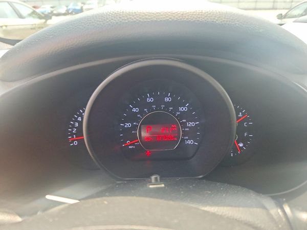 2015 KIA SOUL GL(Middle-low grade)