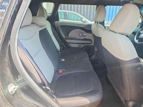 2015 KIA SOUL GL(Middle-low grade)