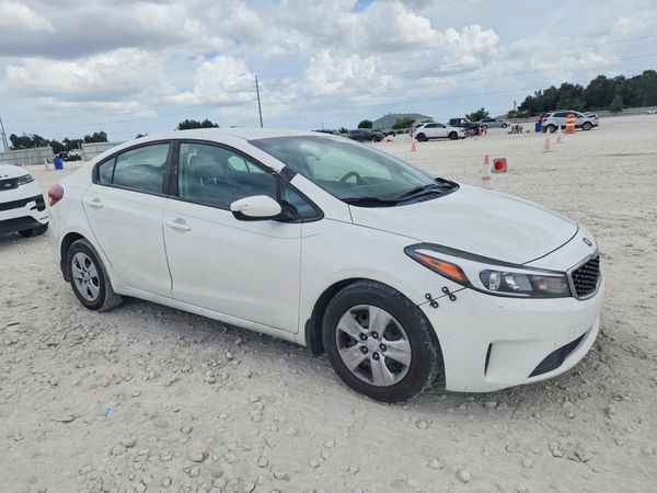 2018 KIA FORTE LX Base