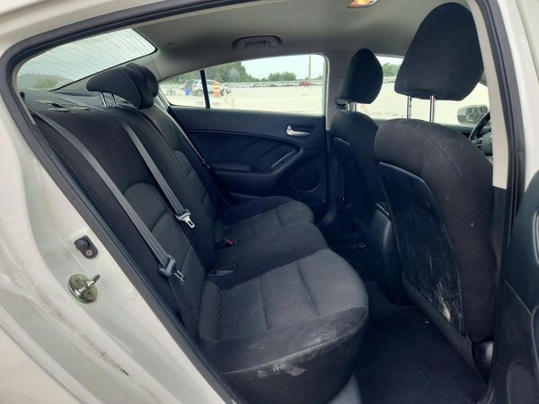 2018 KIA FORTE LX Base