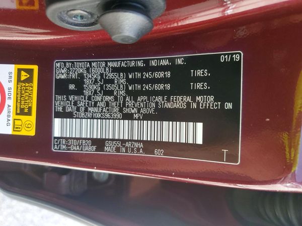 2019 TOYOTA HIGHLANDER LE/LE Plus — VINS