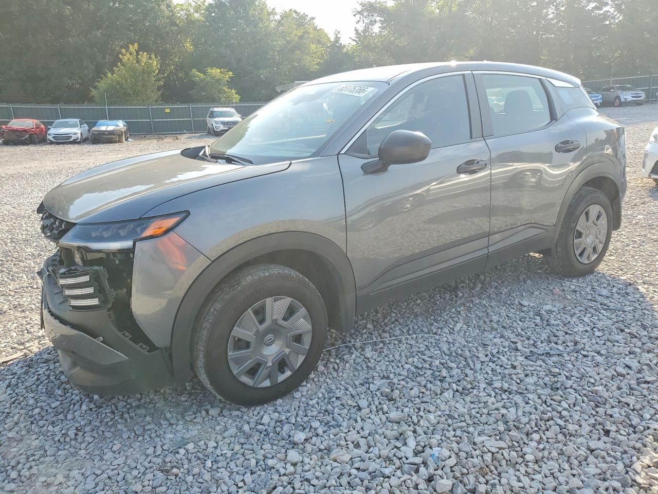 2025 NISSAN KICKS