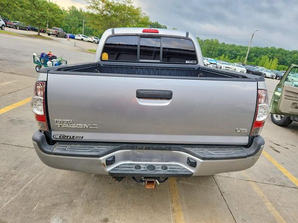 2015 TOYOTA TACOMA