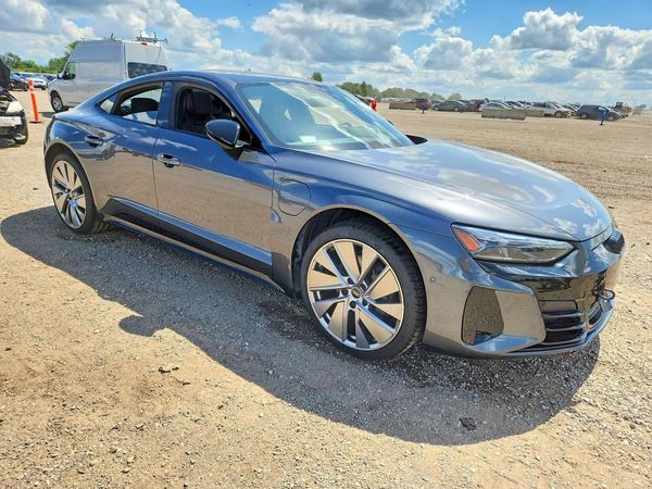 2022 AUDI E-TRON GT quattro Prestige