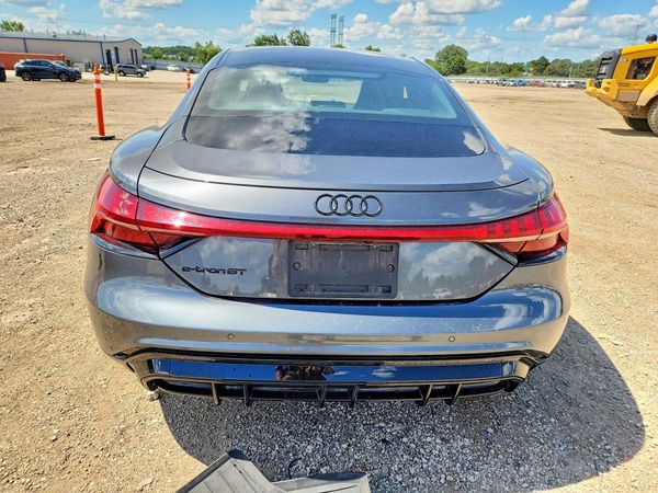 2022 AUDI E-TRON GT quattro Prestige