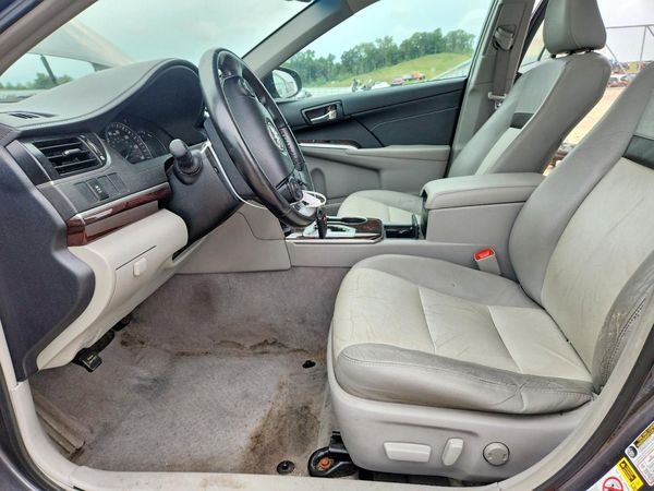 2013 TOYOTA CAMRY