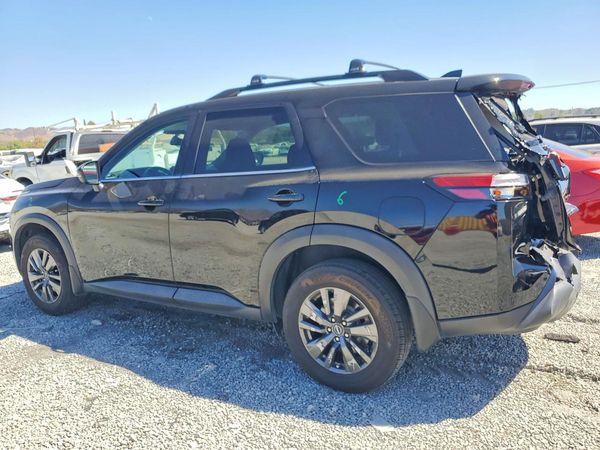 2022 NISSAN PATHFINDER SV