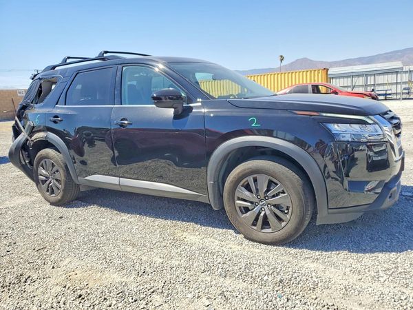 2022 NISSAN PATHFINDER SV