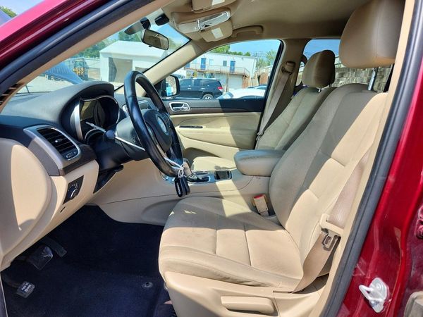 2018 JEEP GRAND CHEROKEE LAREDO 4X4