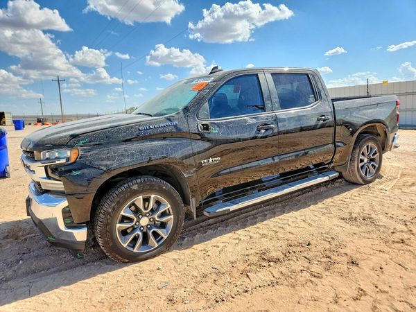 2021 CHEVROLET SILVERADO — DSFA — Front 3/4