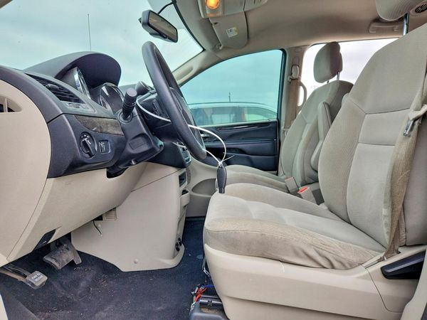 2018 DODGE GRAND CARAVAN SE