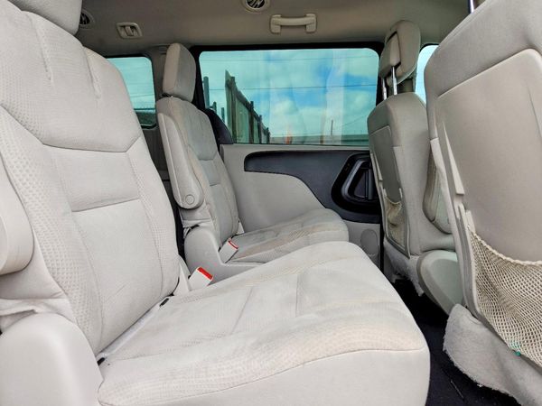 2018 DODGE GRAND CARAVAN SE