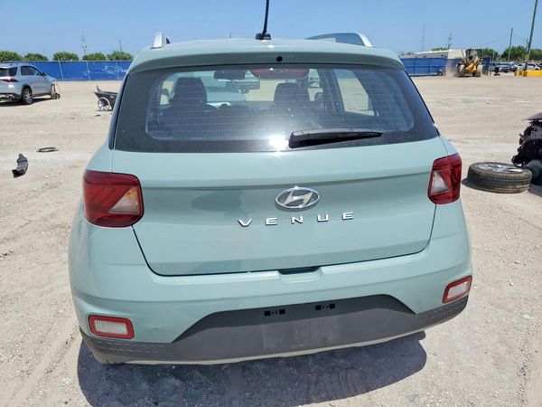 2025 HYUNDAI VENUE