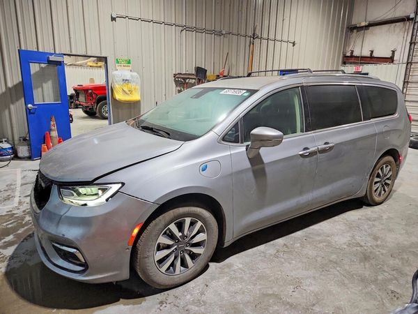 2021 CHRYSLER PACIFICA