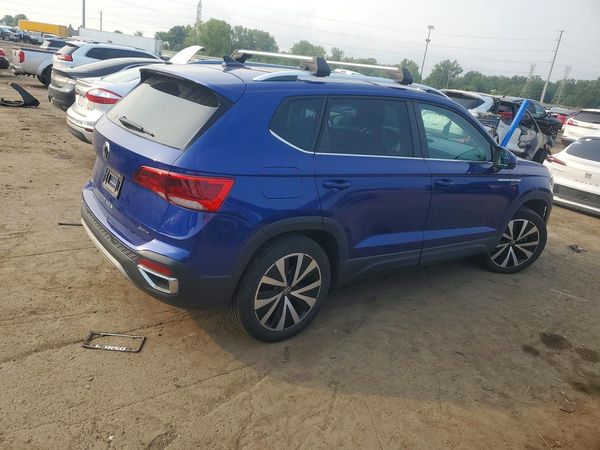 2022 VOLKSWAGEN TAOS