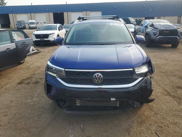2022 VOLKSWAGEN TAOS
