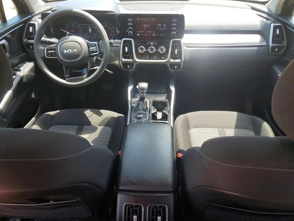 2022 KIA SORENTO