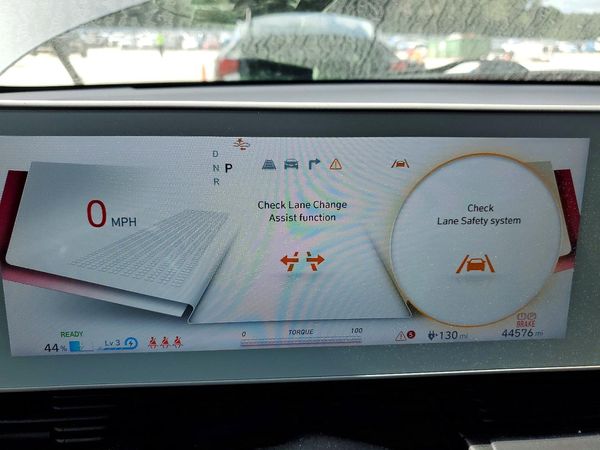 2023 HYUNDAI IONIQ SEL