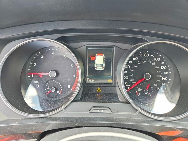 2018 VOLKSWAGEN TIGUAN SE, SEL