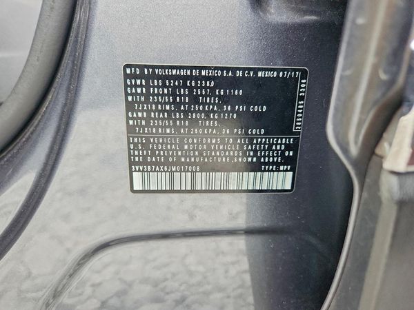 2018 VOLKSWAGEN TIGUAN SE, SEL