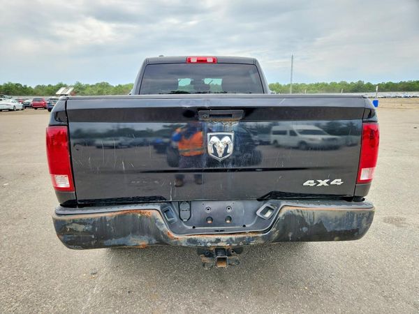 2019 RAM 1500 CLASSIC Tradesman, ST