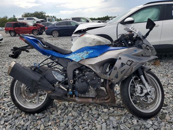2025 KAWASAKI NINJA 600