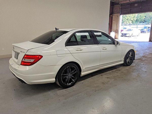 2013 MERCEDES-BENZ C C300