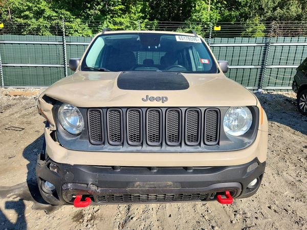 2016 JEEP RENEGADE Trailhawk