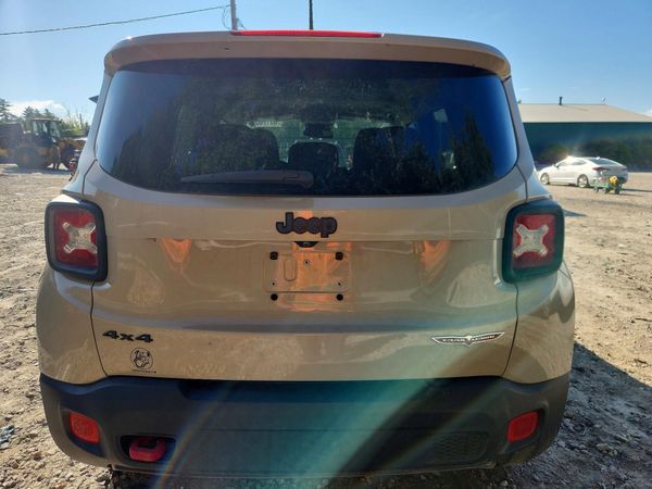 2016 JEEP RENEGADE Trailhawk