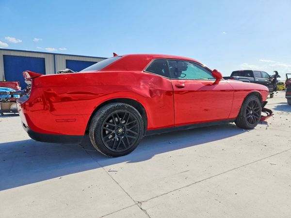 2016 DODGE CHALLENGER