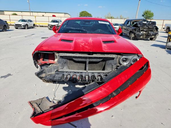 2016 DODGE CHALLENGER