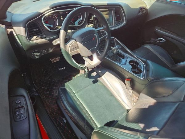 2016 DODGE CHALLENGER
