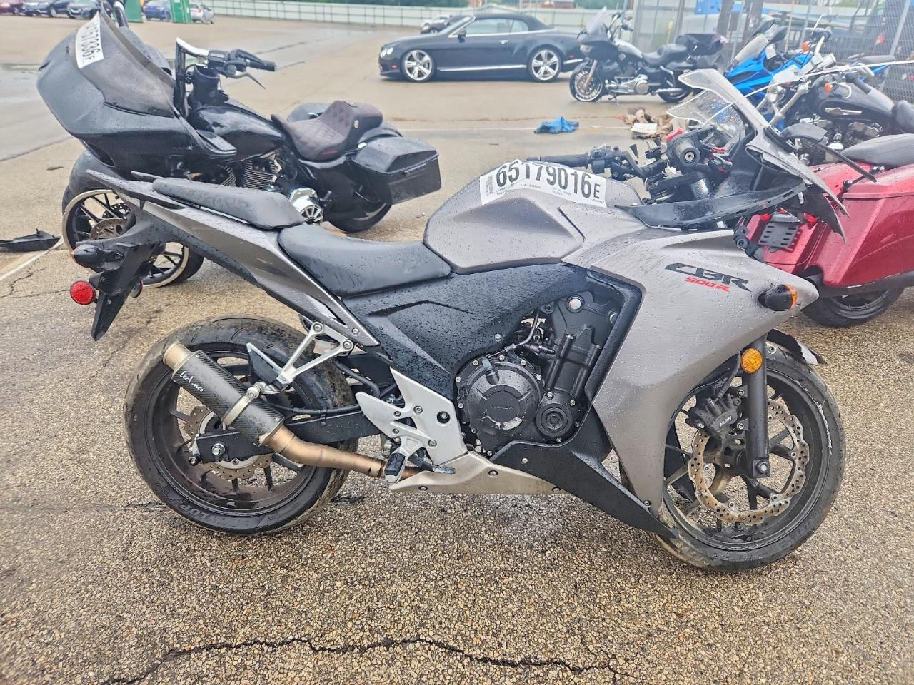 2015 HONDA CBR CYCLE