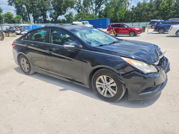 2014 HYUNDAI SONATA