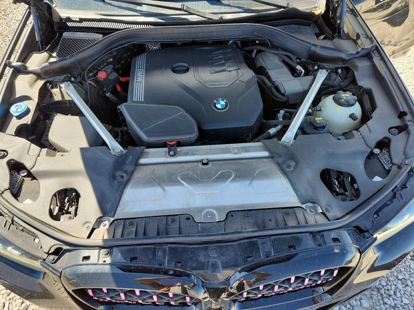 2023 BMW X4 xDrive30i