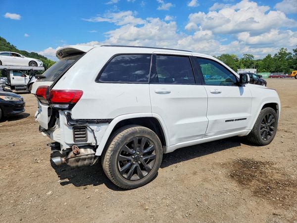2019 JEEP GRAND CHEROKEE Laredo
