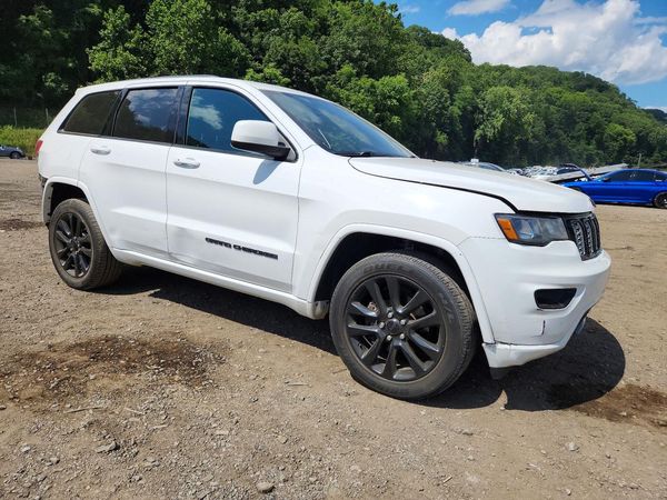 2019 JEEP GRAND CHEROKEE Laredo