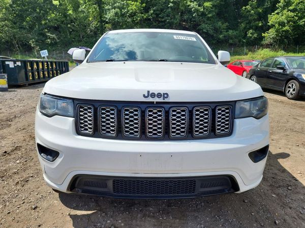 2019 JEEP GRAND CHEROKEE Laredo