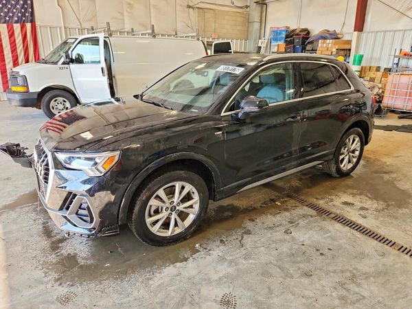 2025 AUDI Q3 S Line quattro Premium