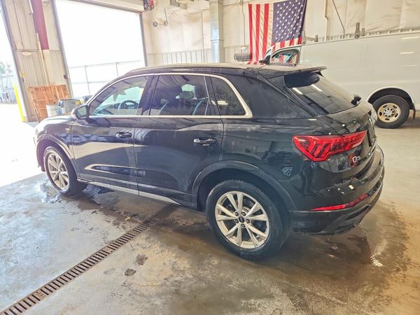 2025 AUDI Q3 S Line quattro Premium