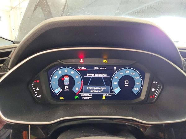 2025 AUDI Q3 S Line quattro Premium