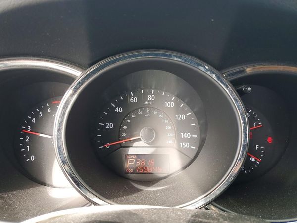 2013 KIA SORENTO Base / LX