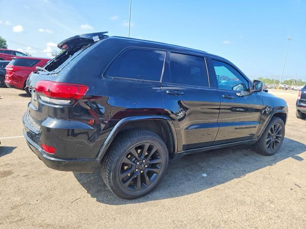 2017 JEEP GRAND CHEROKEE Laredo