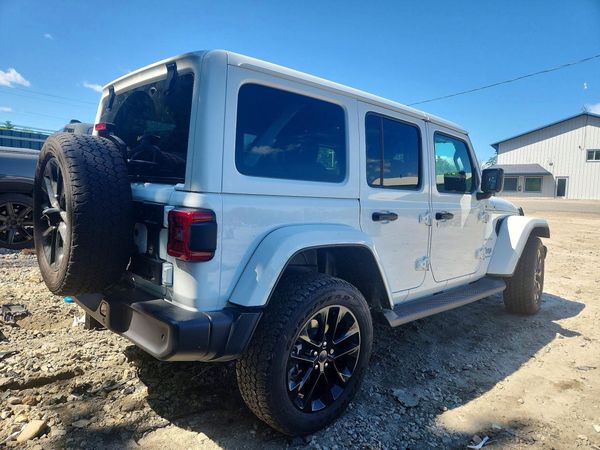 2024 JEEP WRANGLER 4-DOOR SAHARA 4XE