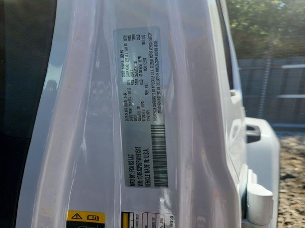 2024 JEEP WRANGLER 4-DOOR SAHARA 4XE