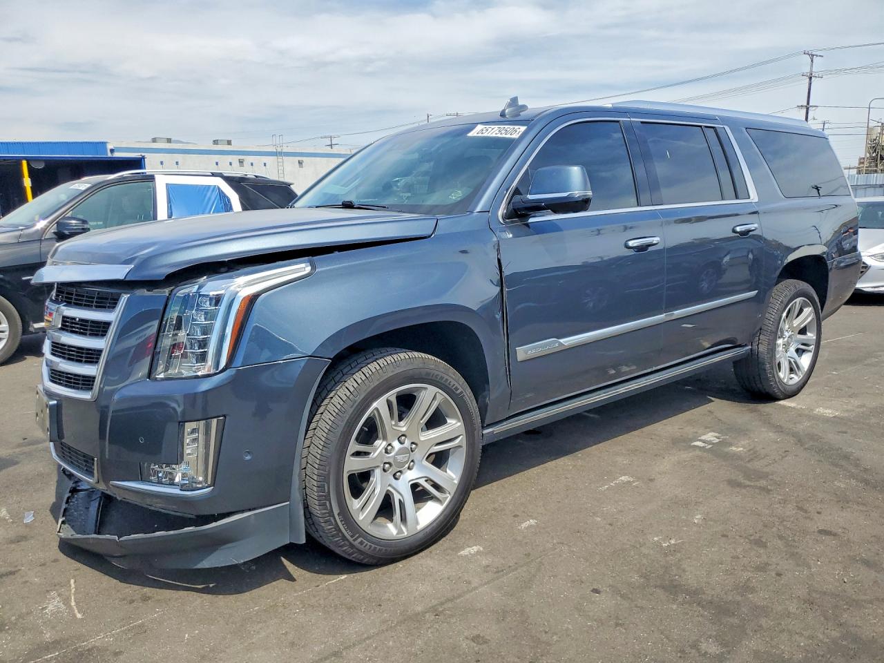 2019 CADILLAC ESCALADE ESV Premium Luxury
