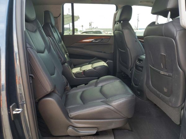 2019 CADILLAC ESCALADE ESV Premium Luxury